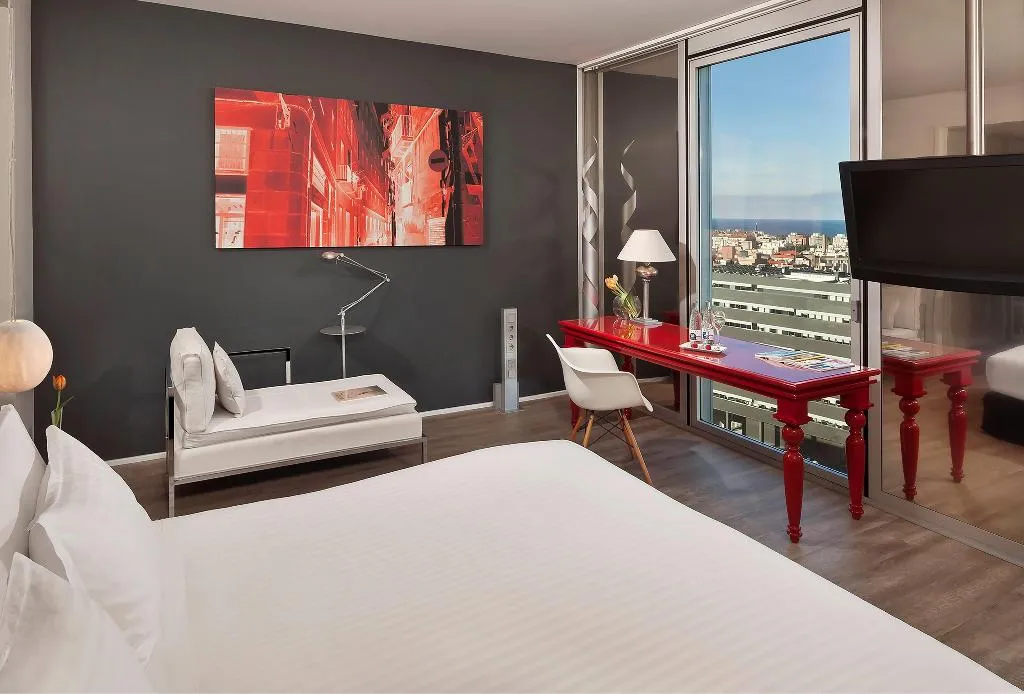 Room STANDARD Room, Melia Barcelona Sky, Barcelona