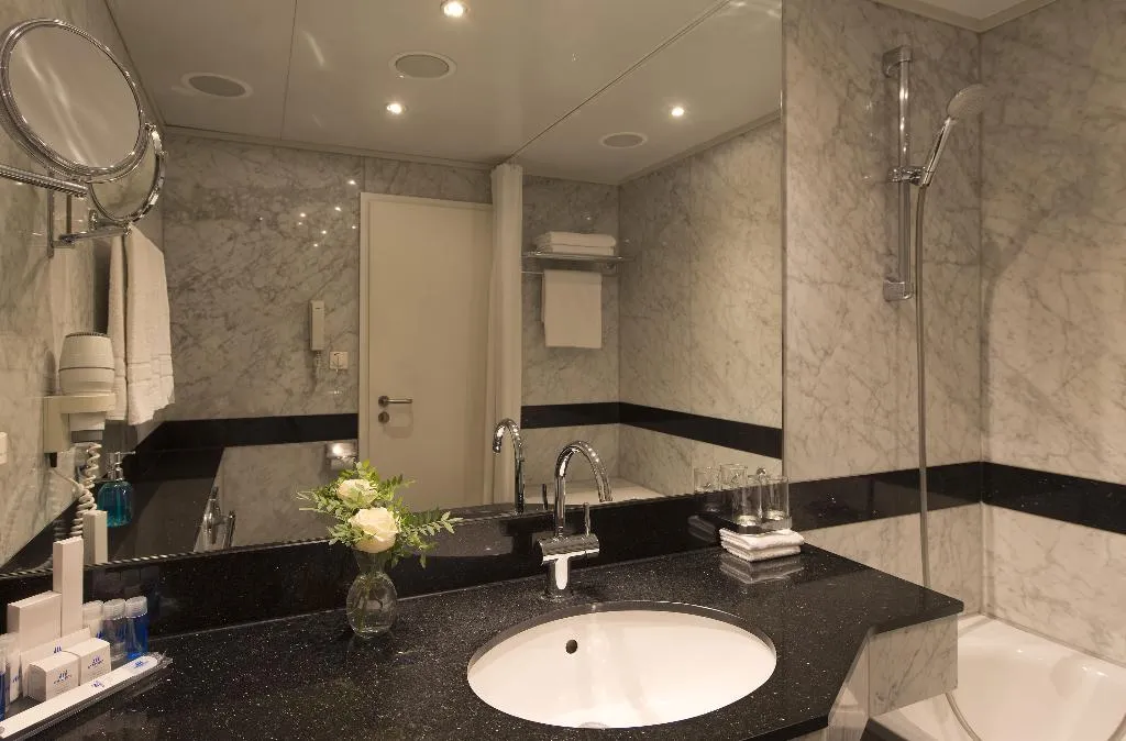 SINGLE STANDARD Room, Maritim proArte Hotel Berlin, Berlin