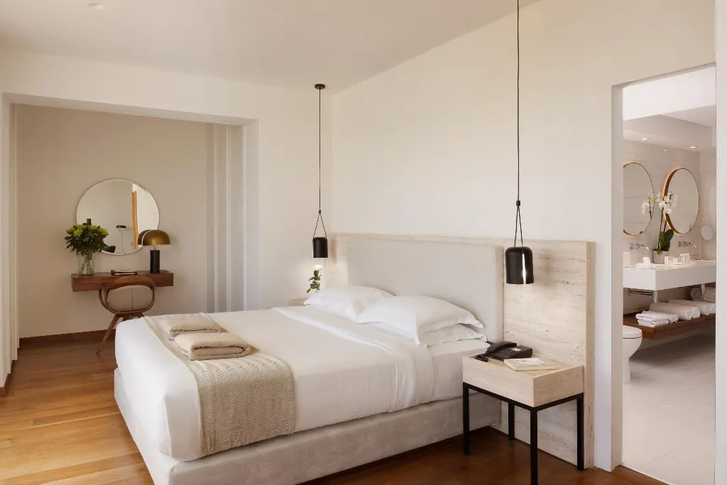 JUNIOR SUITE STANDARD Room, Grecian Bay, Cyprus
