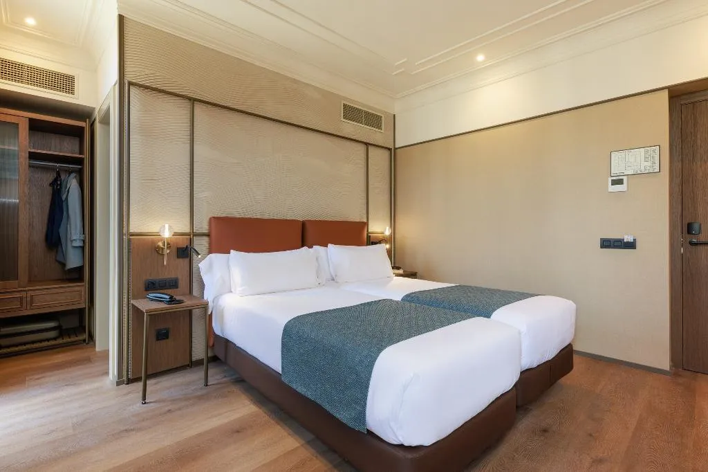 Double or Twin SUPERIOR Room, Hotel Medinaceli 4*S, Barcelona