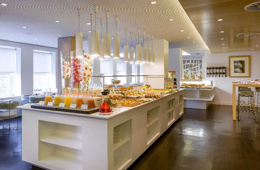 Restaurant, NH Collection Madrid Colón, Madrid