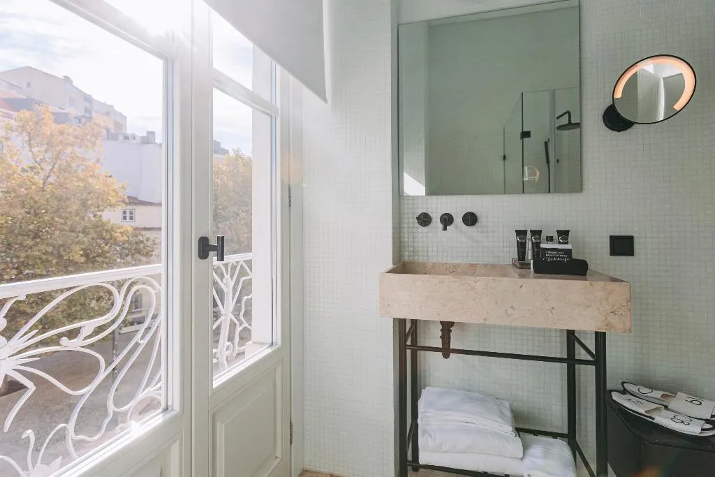 DOUBLE STANDARD Room, 1908 Lisboa Hotel, Lisbon