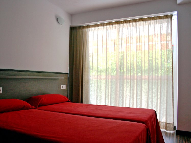 Park Suites Salou, Costa Dorada