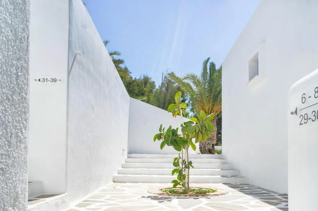 General view, Kritikakis Village Apartments, Santorini