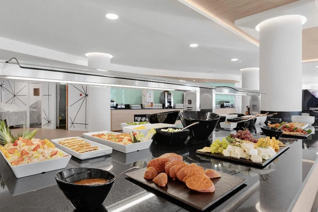 Restaurant, Palmanova Suites by TRH, Majorca