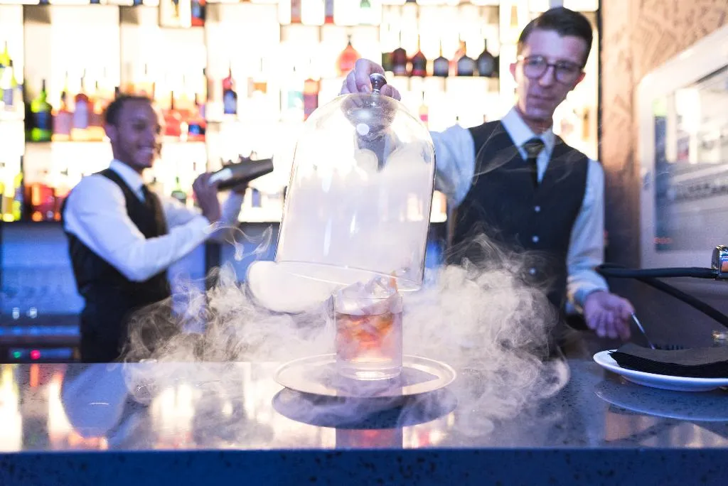 Bar, iQ Hotel Milano, Milan
