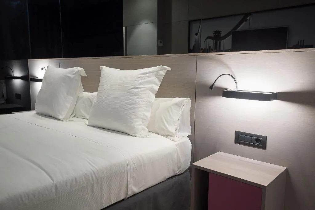 DOUBLE WITH DOUBLE BED Room, Negresco Princess, Barcelona