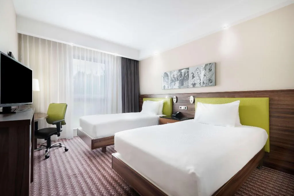TWIN NON SMOKING Room, Hampton By Hilton Krakow, Krakow