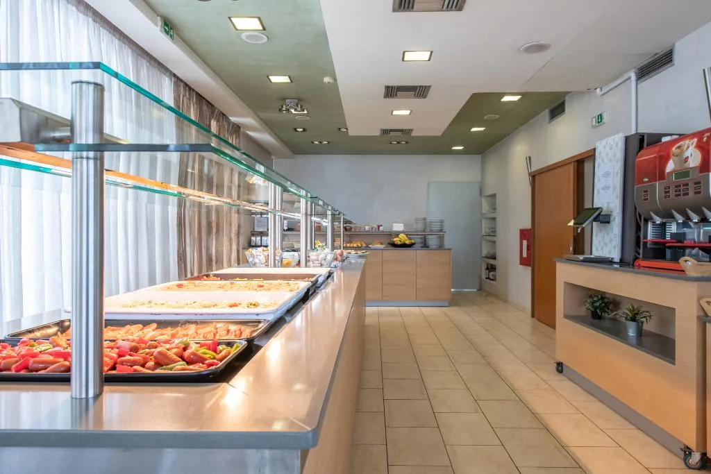 Restaurant, Golden City, Athens