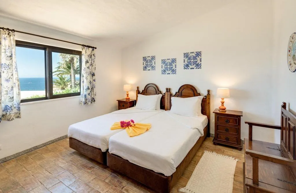 Room, Algar Seco Parque, Algarve