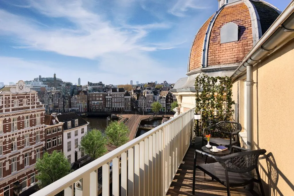 DOUBLE SUPERIOR WITH VIEWS Room, Tivoli Doelen Amsterdam, Amsterdam