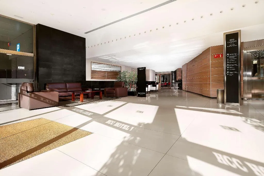 Lobby, Arco Barcelona, Barcelona