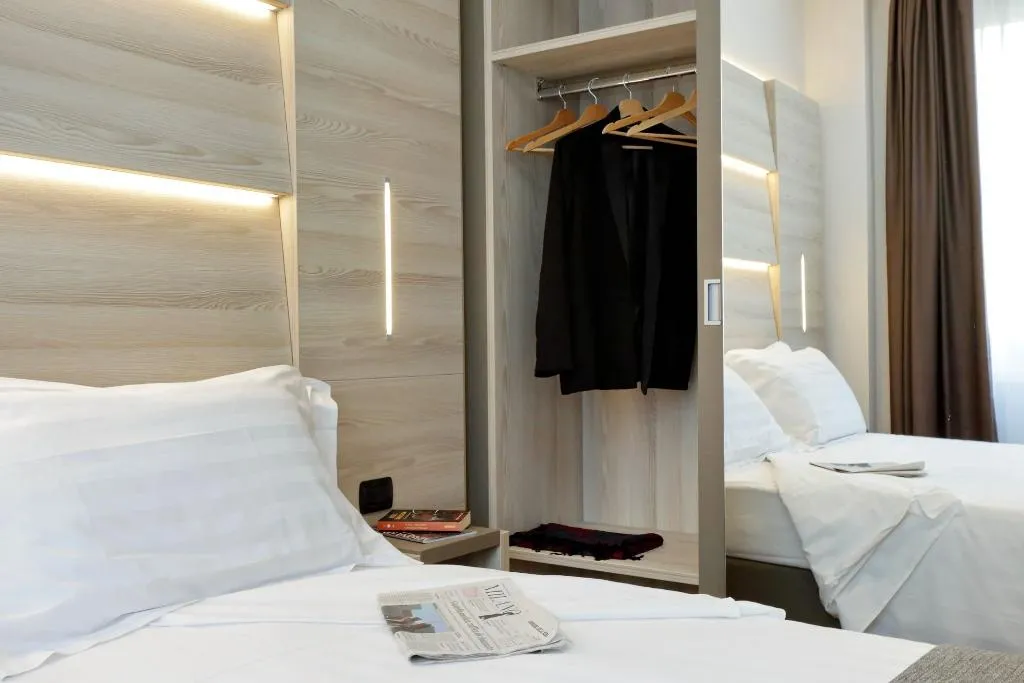 Double or Twin SUPERIOR Room, Duomo Hotel & Apartments, Milan