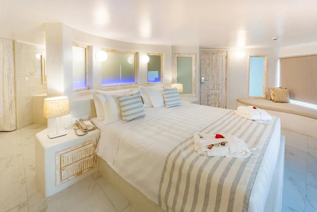 SUITE CITY VIEW Room, Rhodos Horizon City, Rhodes