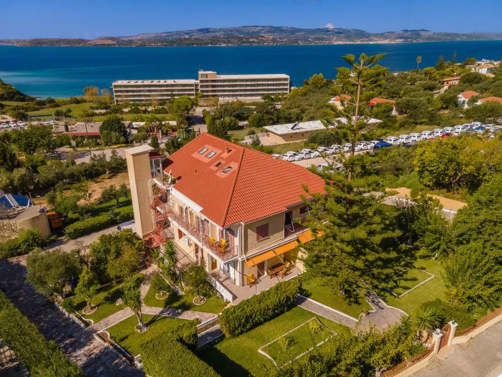 General view, Lorenzo House Apartments, Kefallinia