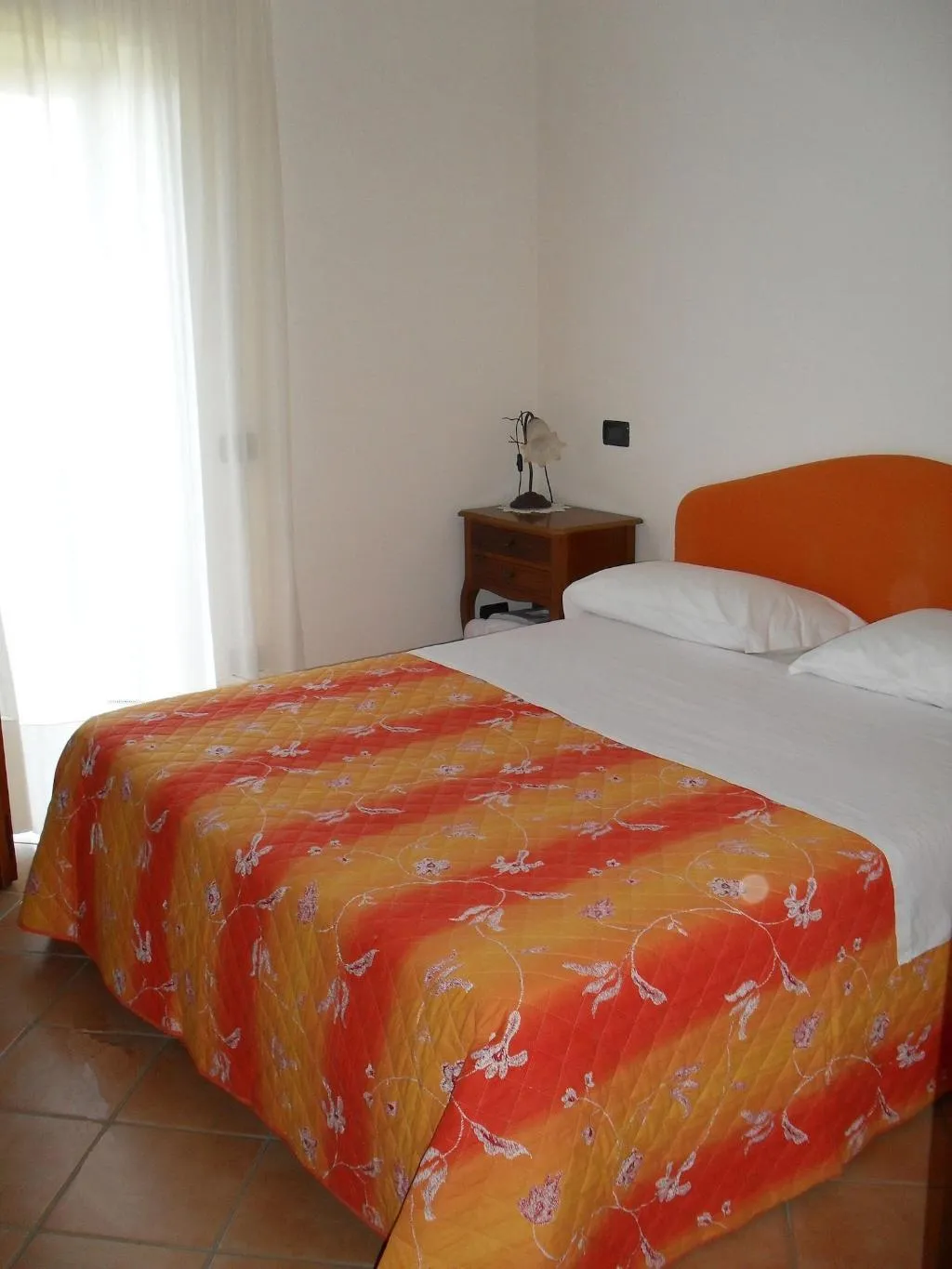 Room, B&B Puntaferano, Naples