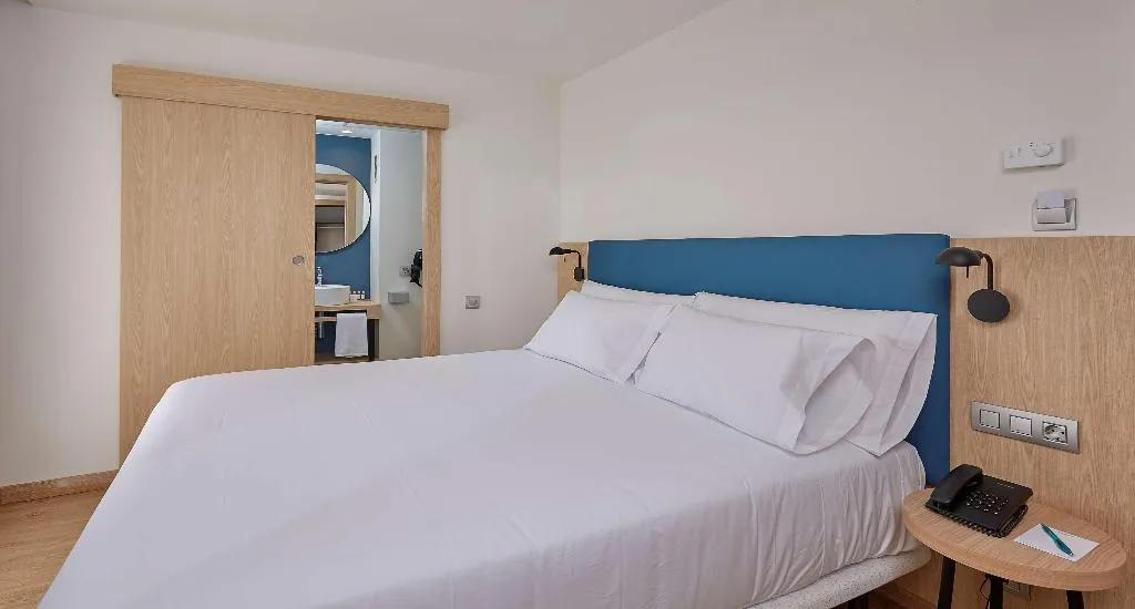 Double or Twin STANDARD Room, Occidental Alicante, Costa Blanca