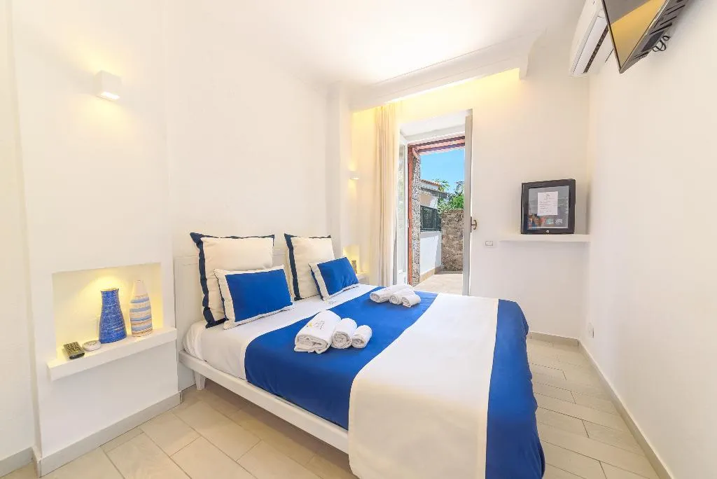 Room, Villa Fortuna Holiday Resort, Naples