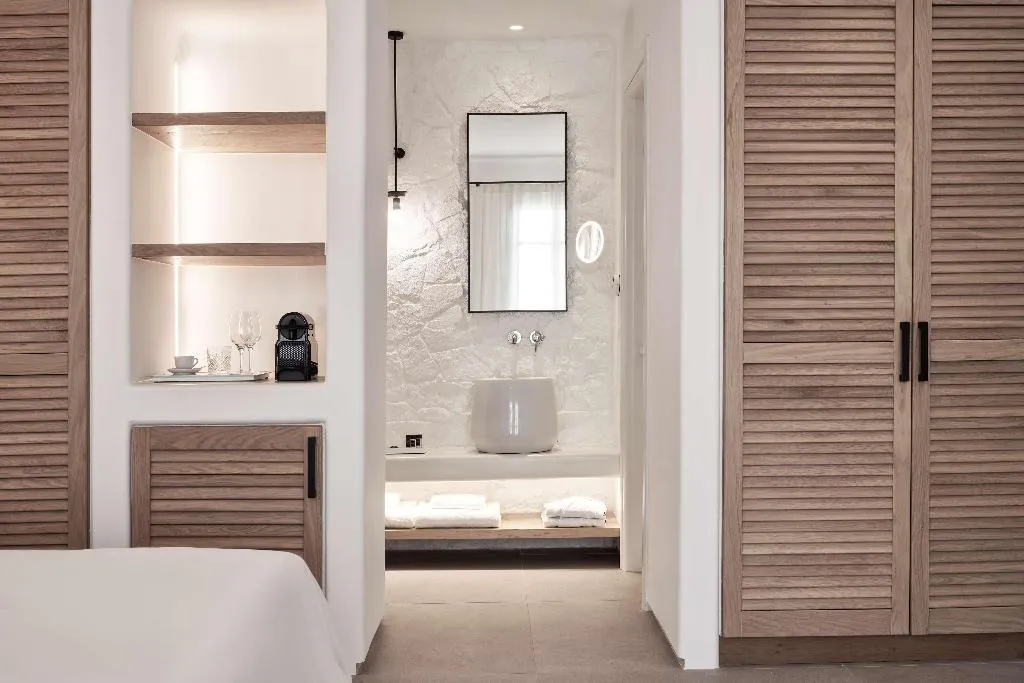 Room, Radisson Blu Euphoria Resort, Mykonos