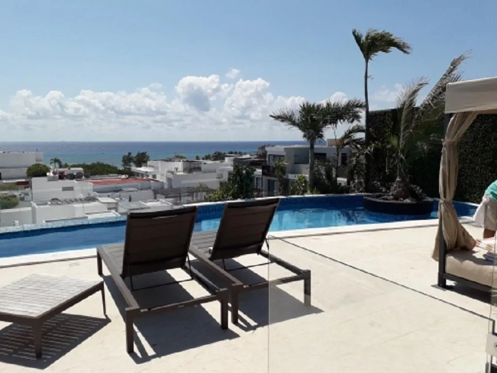 Pool, The Shore At 46th, Playa Del Carmen