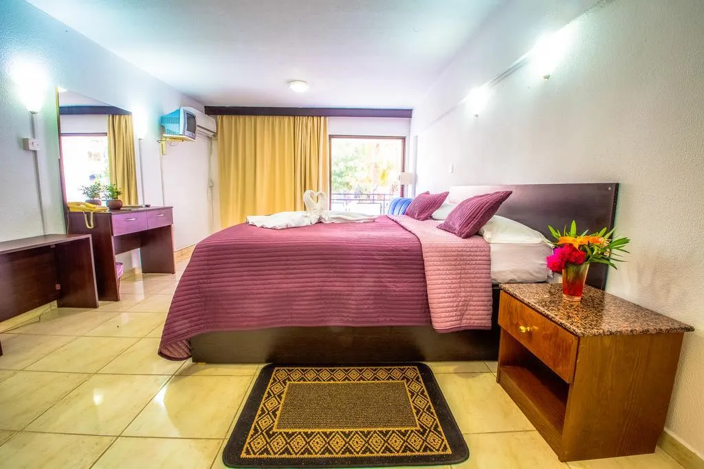 SINGLE STANDARD Room, Cactus, Cyprus