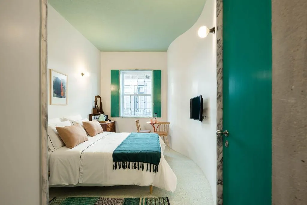 Room, Covelo The Original Rooms And Suites, Porto