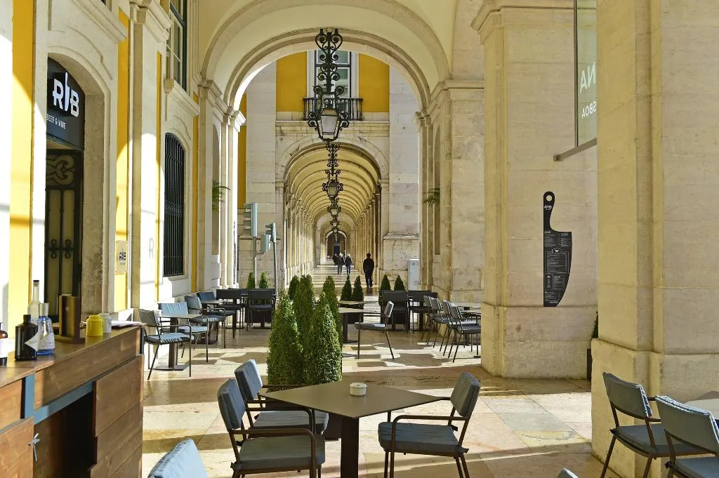 Terrace, Pousada de Lisboa – Praça do Comércio, Lisbon