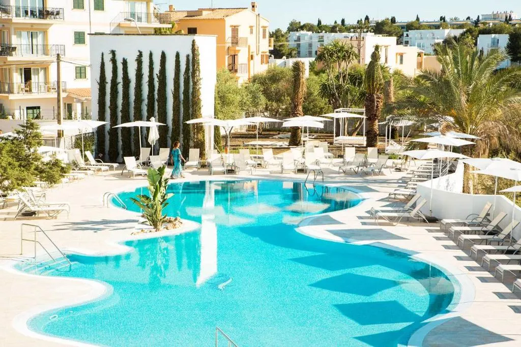 Terrace, Monsuau Cala D'Or Boutique Hotel, Majorca