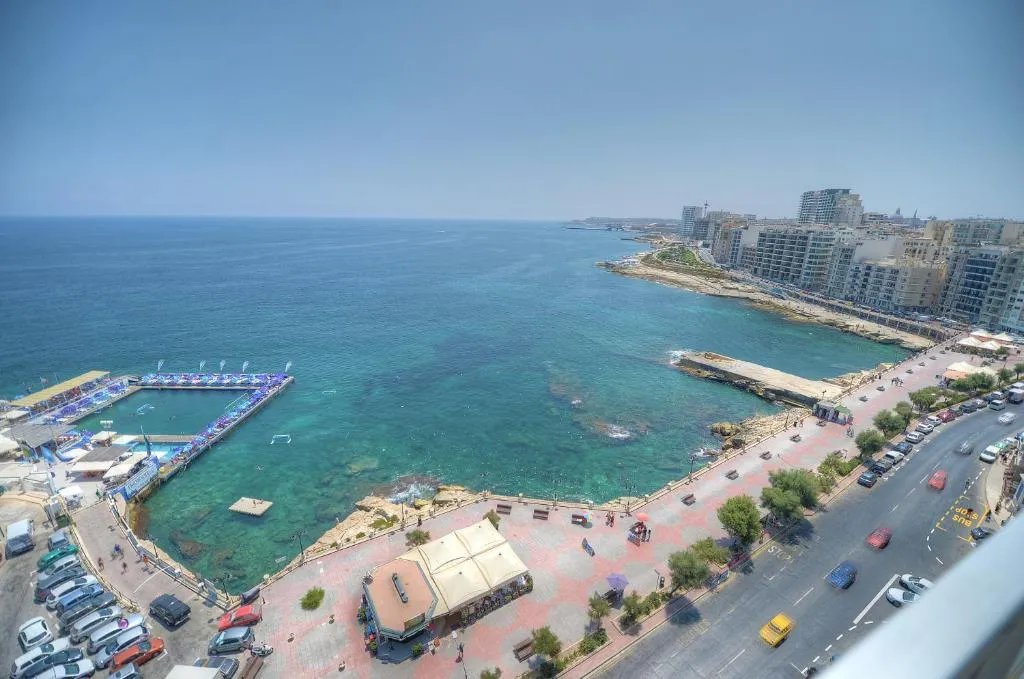 TWIN SEA VIEW Room, The Preluna Hotel, Malta