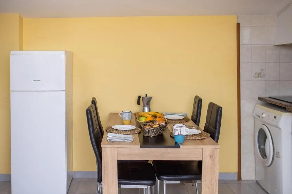 Room, Apartamentos Els Salats Estartit, Costa Brava