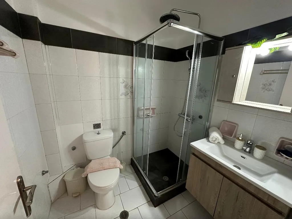 Double or Twin ONE BEDROOM ONE BATHROOM Room, Nikos Apartments Corfu, Corfu