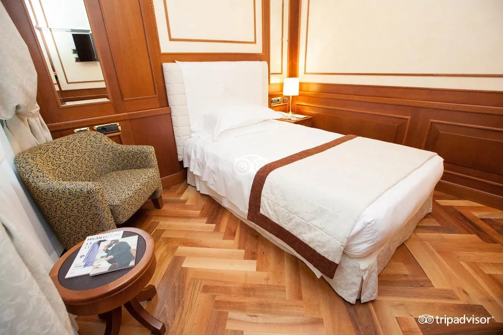 SINGLE CLASSIC Room, Manzoni, Milan