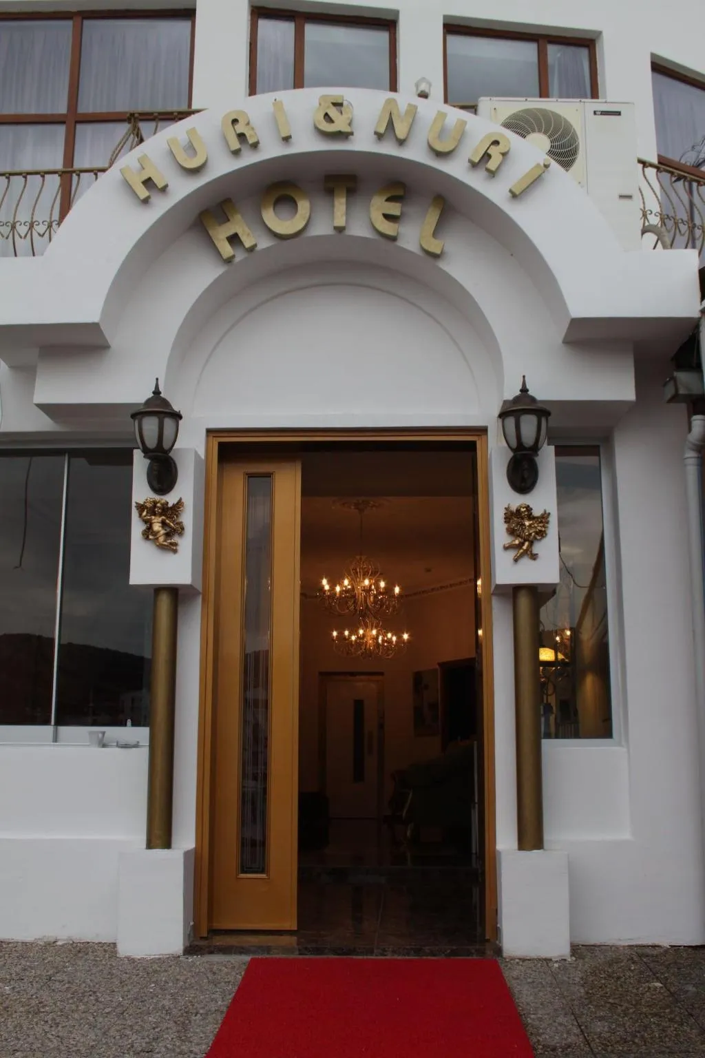 General view, Huri & Nuri Hotel, Izmir