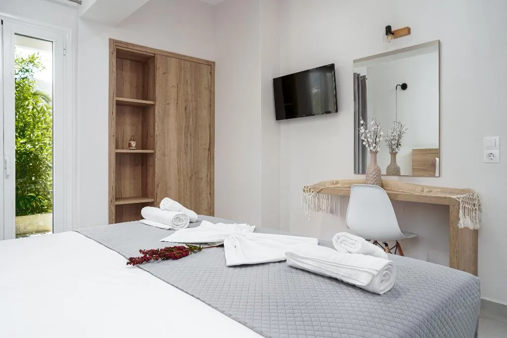 APARTMENT DELUXE TWO BEDROOM Room, Antonis Apartments Pool Bar, Zante
