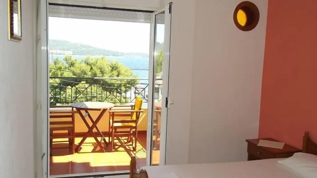 Room, Hotel Papagalos, Halkidiki