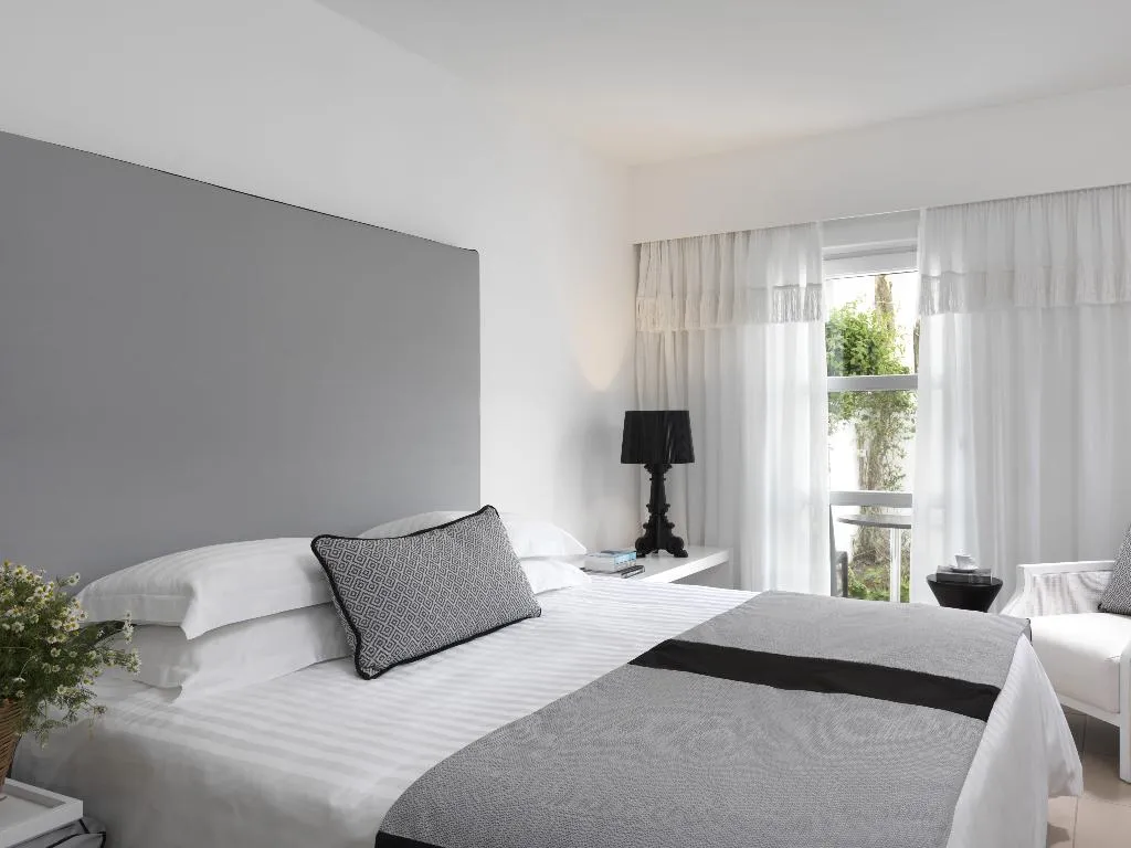 Double or Twin CLASSIC Room, Aressana Spa Hotel and Suites, Santorini