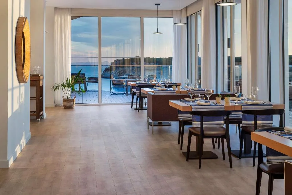 Restaurant, Meliá Cala Galdana, Menorca