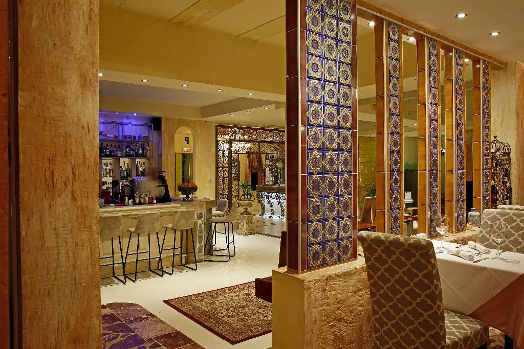 Bar, Orpheas Resort, Crete