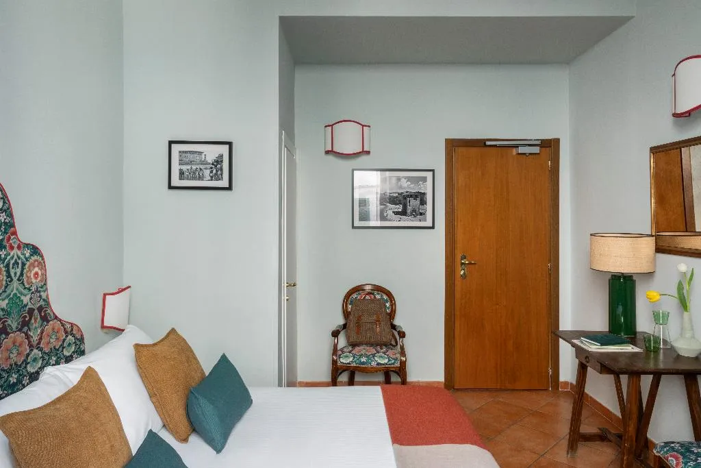 DOUBLE STANDARD Room, Galileo, Florence