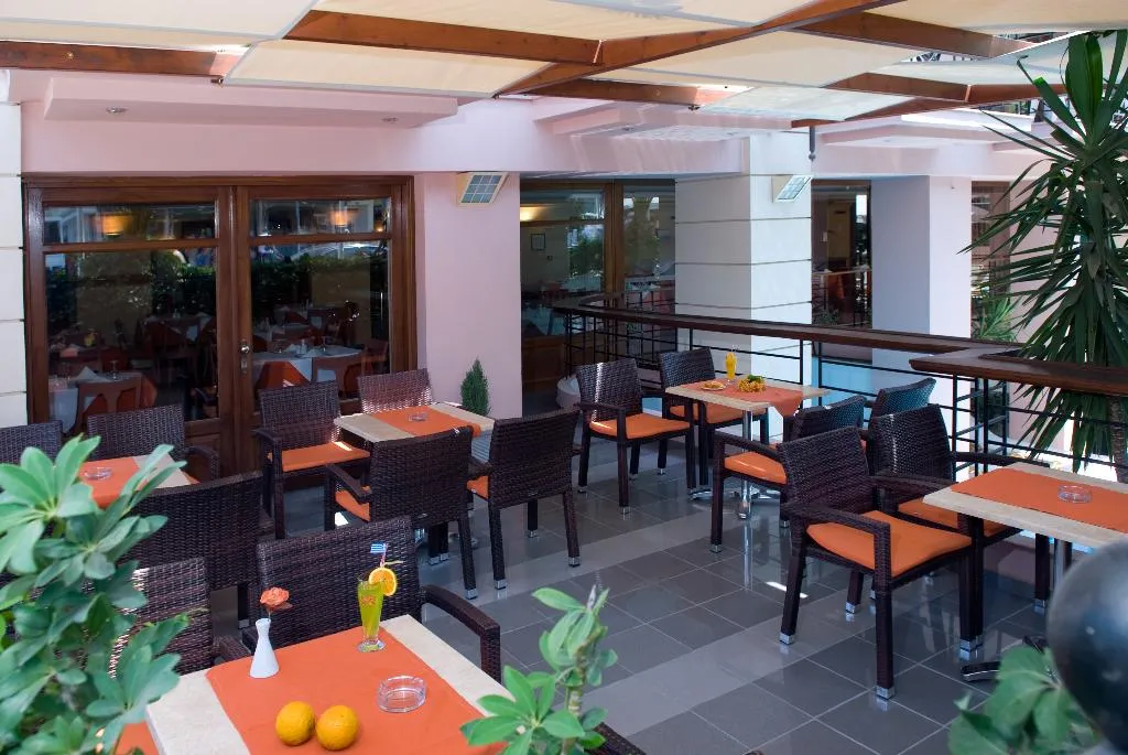 Terrace, Brascos, Crete