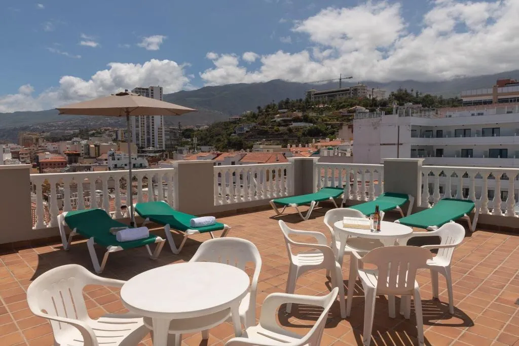 Pool, Marte, Tenerife
