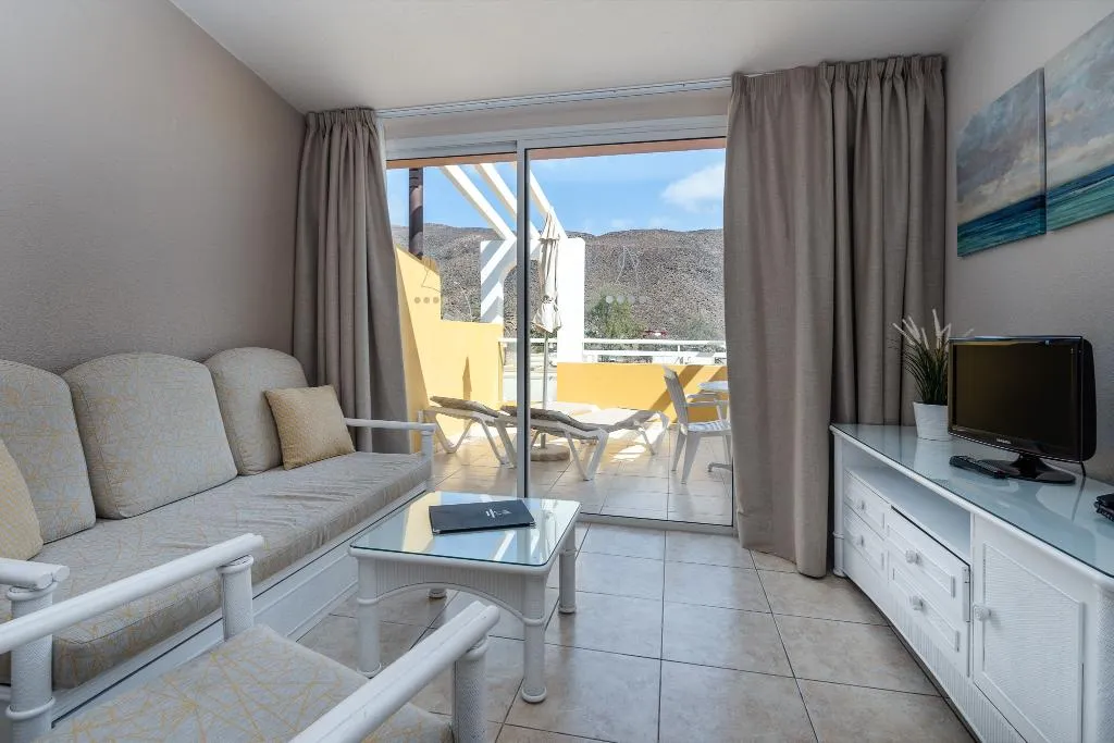 APARTMENT ONE BEDROOM Room, Apartamentos Punta Marina by LIVVO, Fuerteventura