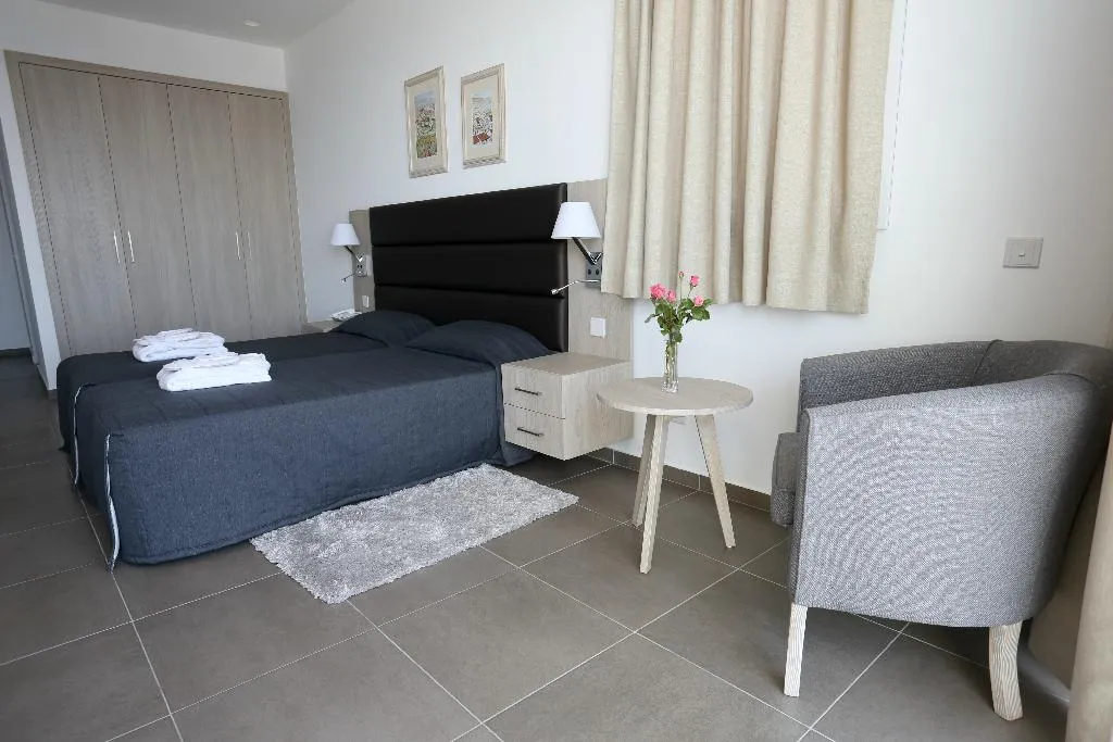 Double or Twin DELUXE SEA VIEW Room, Dionysos Central, Cyprus