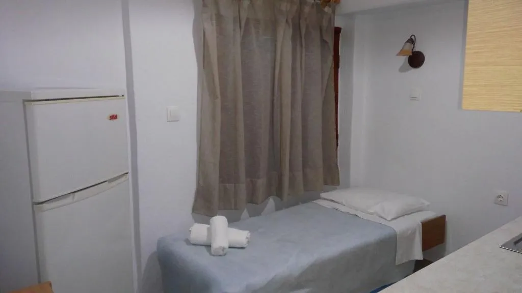Room, Prosforio, Thessaloniki