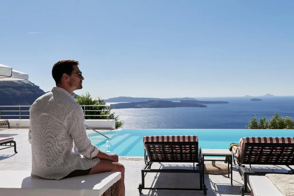 Pool, San Antonio, Santorini