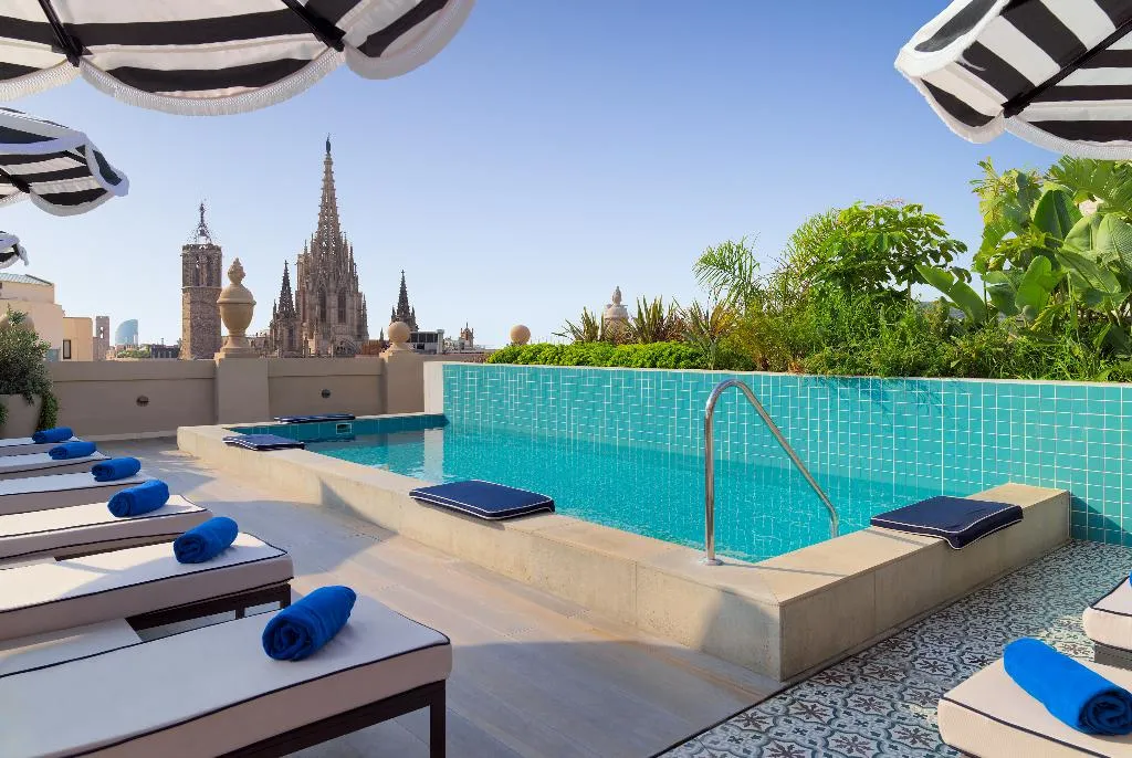 Pool, H10 Madison, Barcelona