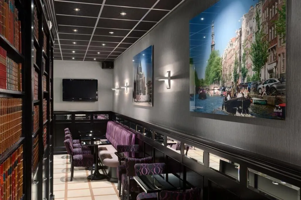Conferences, Luxer, Amsterdam