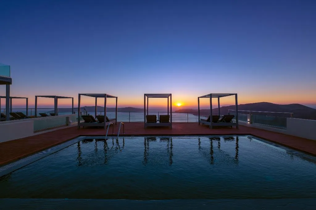 General view, Gizis Cliffside Suites, Santorini
