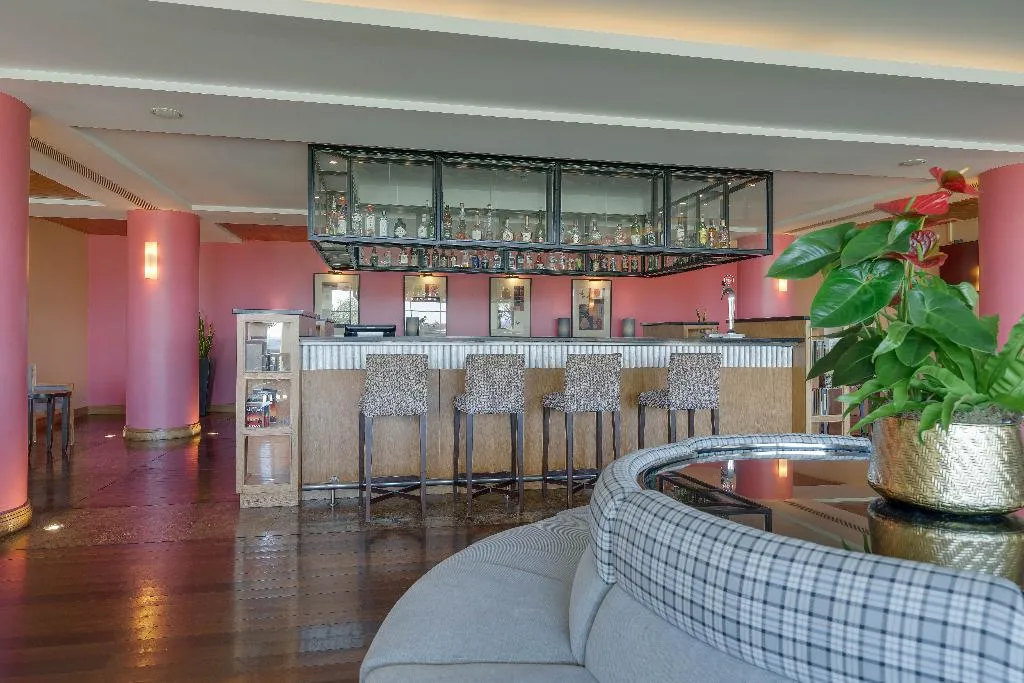 Bar, Pestana Grand Premium Ocean Resort, Madeira