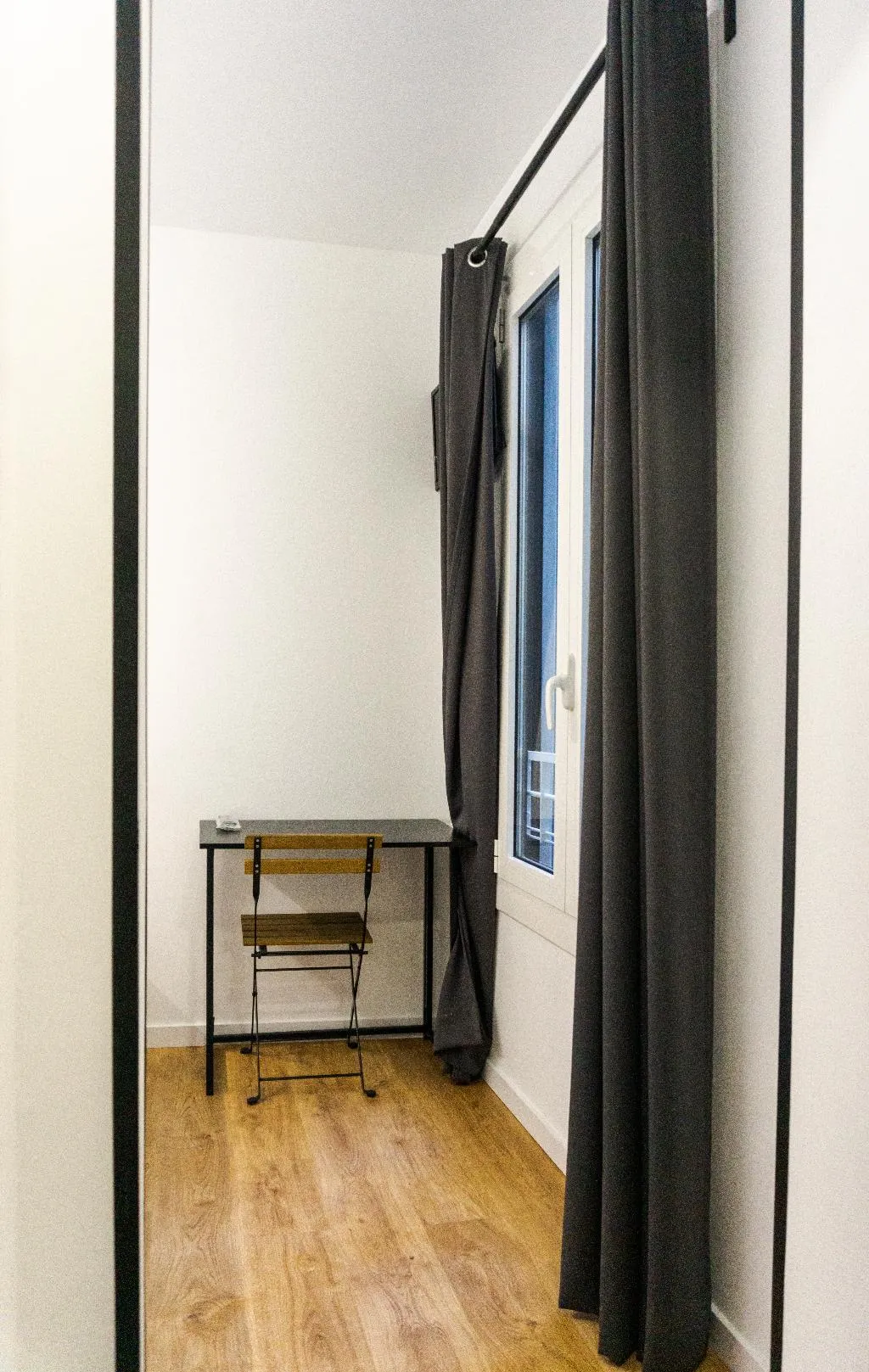 TWIN TWO BEDS Room, Fontanella Green House, Barcelona